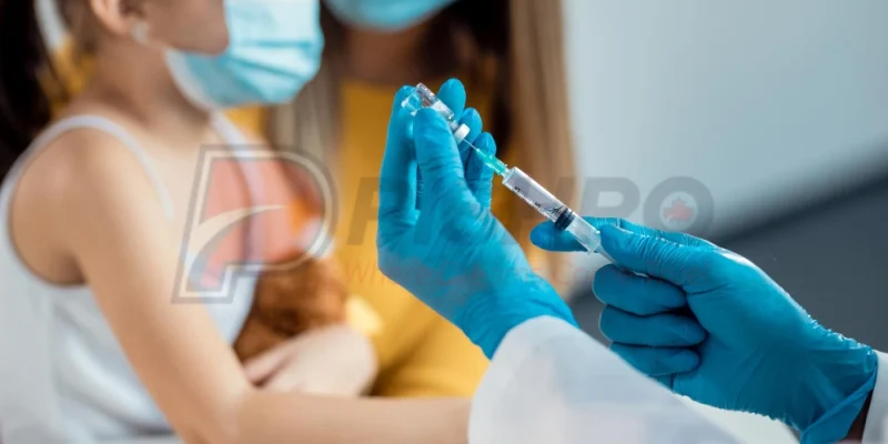 واکسیناسیون مدارس کانادا